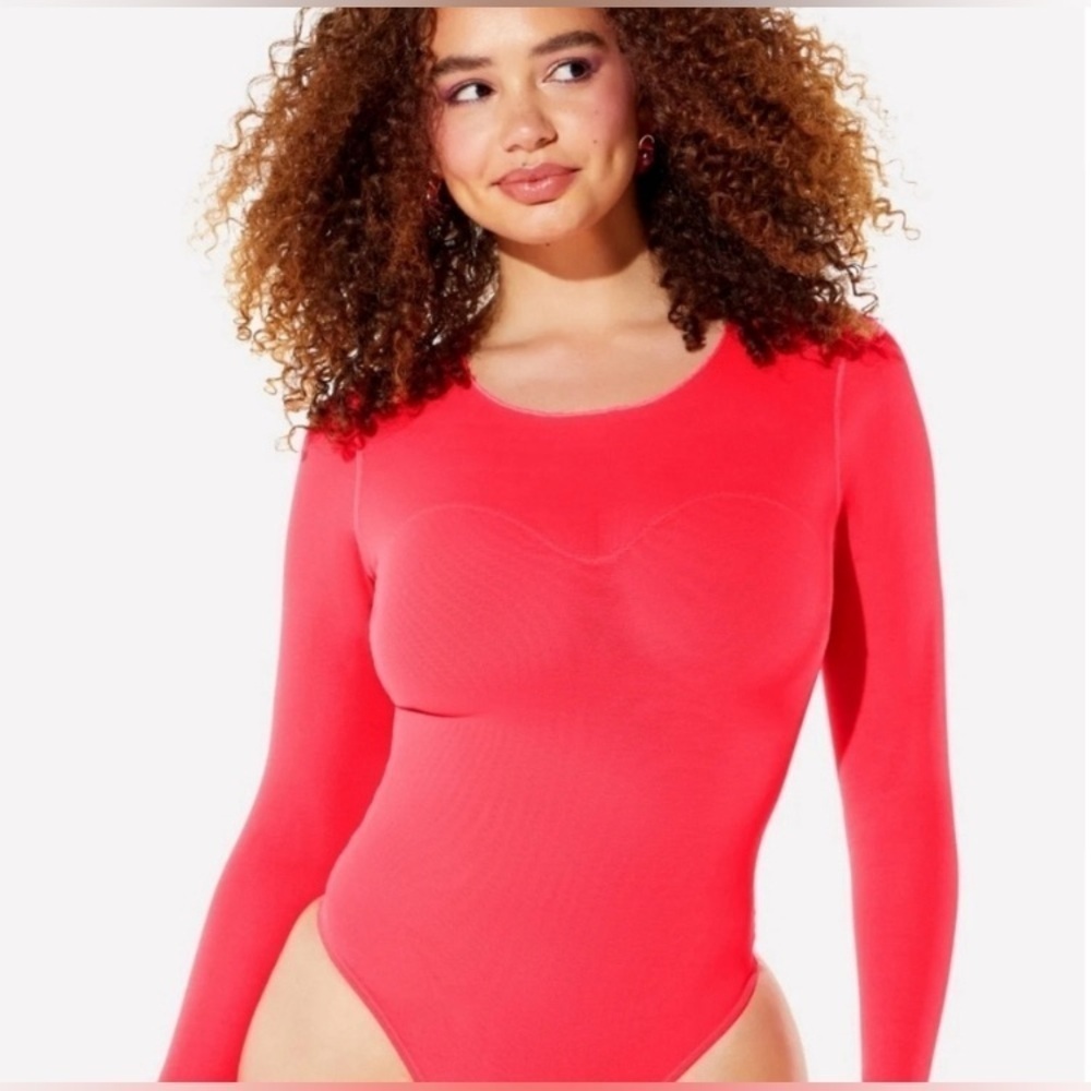 Yitty Fabletics Mesh Me Smoothing Sleeved Hot Pink Thong Bodysuit M NWT